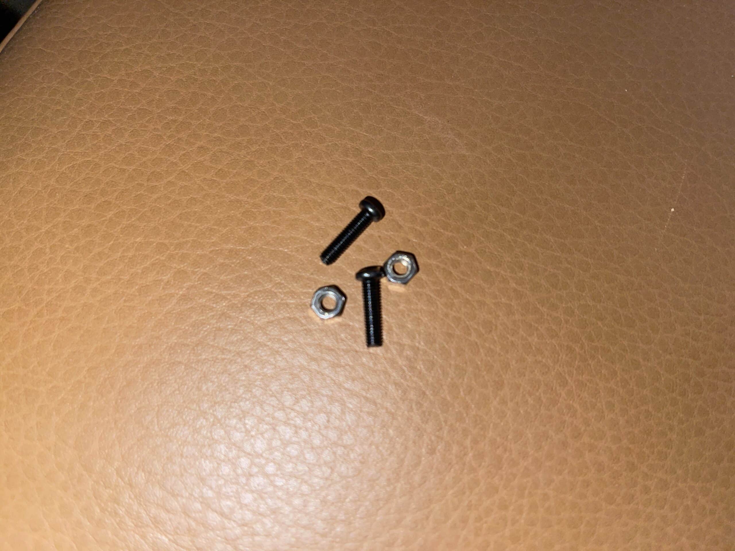 LR3 Replacement Guard Clip Set - Image 3