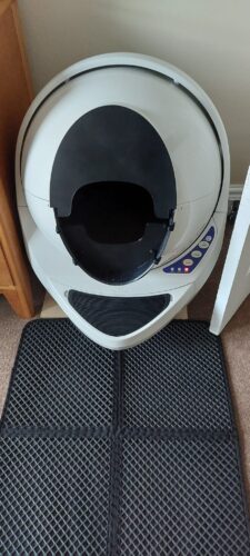 The Protector for LR3 photo review